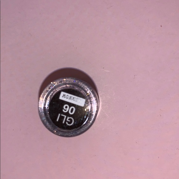 NYX glitter - Picture 2 of 3